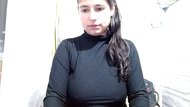 Snapshot of Escarcha-blue chatting on 5, 2, 2026 Escarcha-blue online show from 5, 2, 2026