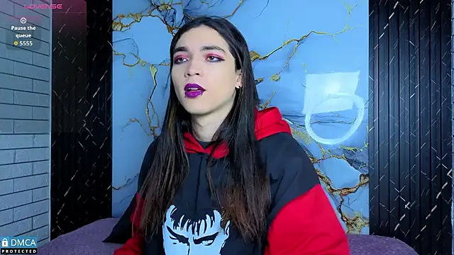 MaeveKuro online show from 4, 2, 2026