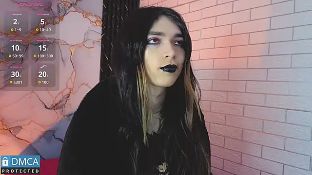MaeveKuro online show from 15, 5, 2026