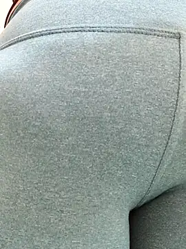 roxanasexy2025 online show from 7, 4, 2026