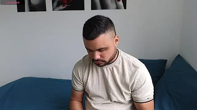 Snapshot of khalidferrer chatting on 4, 3, 2025 khalidferrer online show from 4, 3, 2025