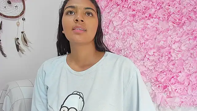 Melodymoore  online show from 8, 3, 2026