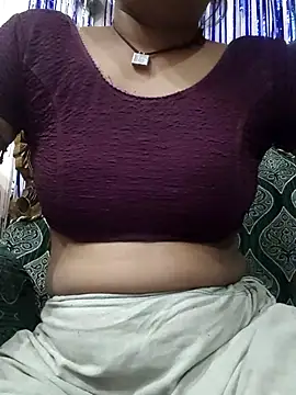 Snapshot of Anitabhabi_2 chatting on 8, 3, 2025 Anitabhabi 2 online show from 8, 3, 2025