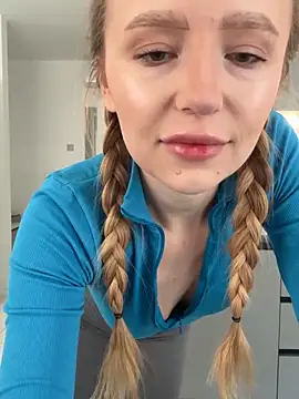 Snapshot of EvaBrooklyn chatting on 27, 2, 2025 EvaBrooklyn online show from 27, 2, 2025