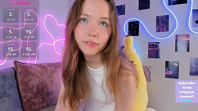Snapshot of Dreamy_Polly chatting on 3, 3, 2025 Dreamy Polly online show from 3, 3, 2025