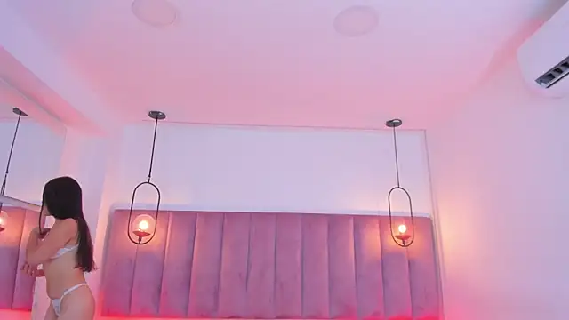 Haily b online show from 10, 11, 2025