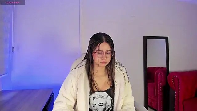 sweet obsession   online show from 13, 10, 2025