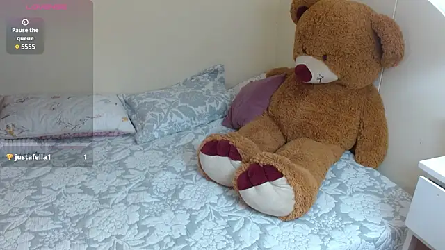 Pamela Skyangels online show from 26, 10, 2025