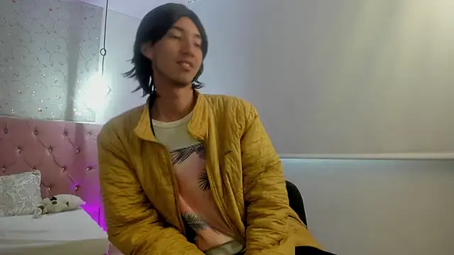 loverisu-coral online show from 22, 2, 2026