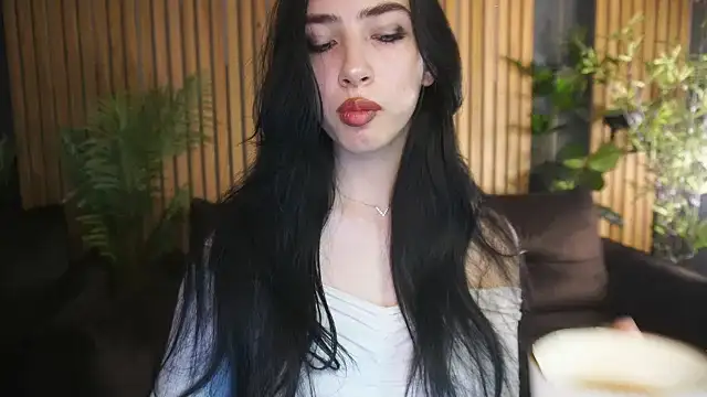 WildKittenX  online show from 30, 9, 2025