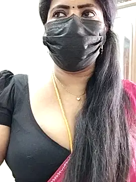 Snapshot of abinaya26 chatting on 3, 6, 2026 abinaya26 online show from 3, 6, 2026