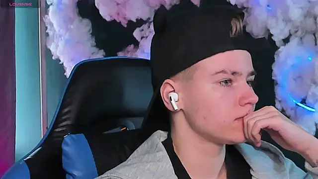 Jean Wilsons online show from 14, 4, 2026