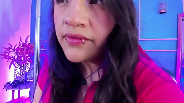 Snapshot of TaraTaylorr chatting on 26, 2, 2026 TaraTaylorr online show from 26, 2, 2026