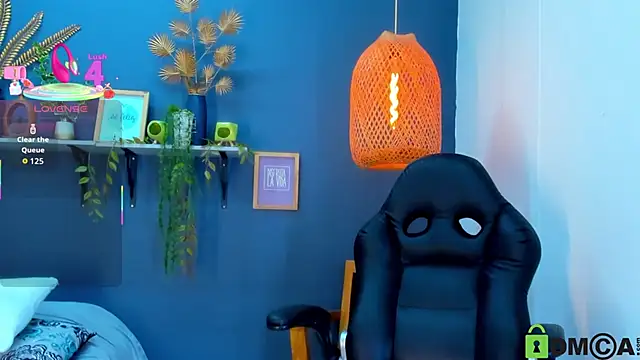 Snapshot of yessila_parker chatting on 16, 11, 2025 yessila parker online show from 16, 11, 2025