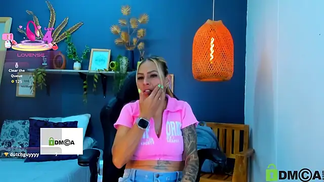 Snapshot of yessila_parker chatting on 28, 11, 2025 yessila parker online show from 28, 11, 2025