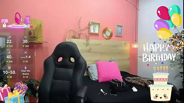 Snapshot of yessila_parker chatting on 8, 1, 2026 yessila parker online show from 8, 1, 2026