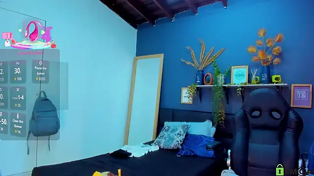 Snapshot of yessila_parker chatting on 6, 2, 2026 yessila parker online show from 6, 2, 2026