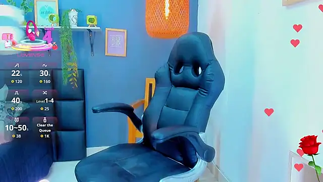 Snapshot of yessila_parker chatting on 20, 2, 2026 yessila parker online show from 20, 2, 2026