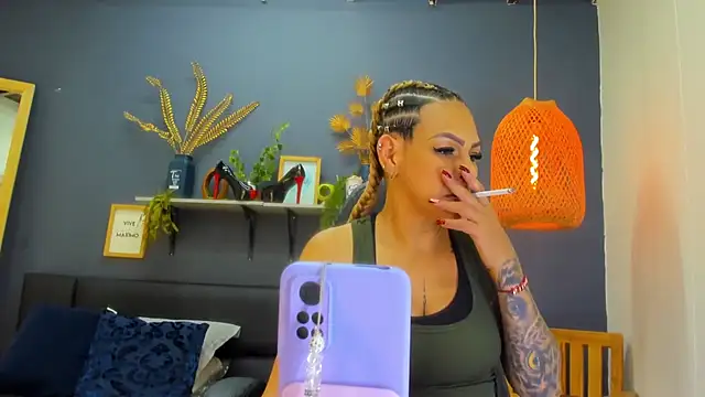 Snapshot of yessila_parker chatting on 19, 7, 2026 yessila parker online show from 19, 7, 2026