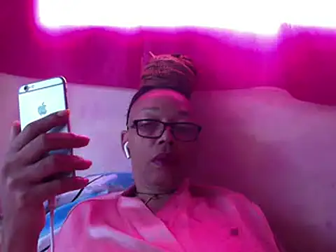 Ladyzee25 online show from 23, 3, 2026