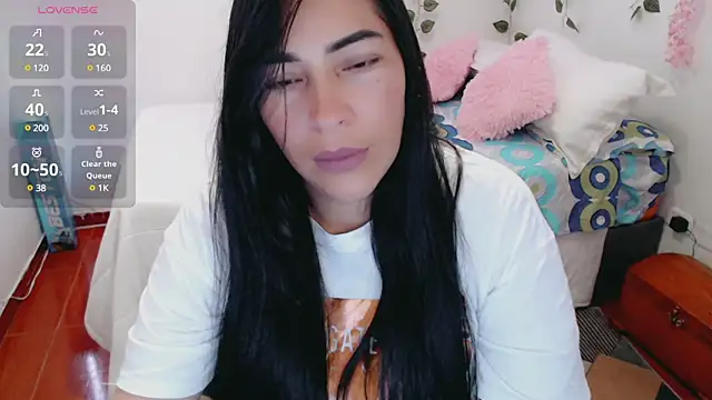 Snapshot of luna_lgomez_ chatting on 16, 3, 2025 luna lgomez  online show from 16, 3, 2025