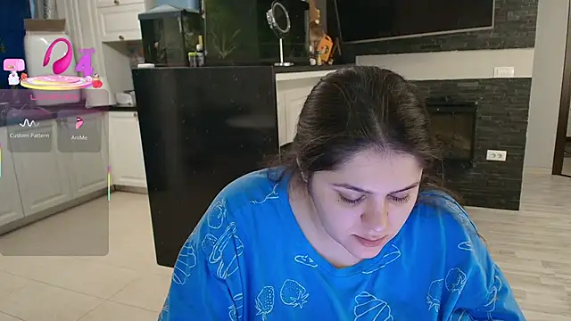 Layla- online show from 12, 2, 2026