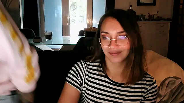 Snapshot of _little_blake chatting on 20, 10, 2025 little blake online show from 20, 10, 2025