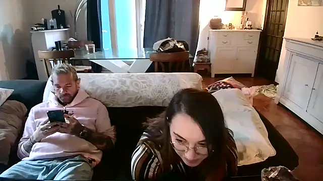 Snapshot of _little_blake chatting on 12, 11, 2025 little blake online show from 12, 11, 2025