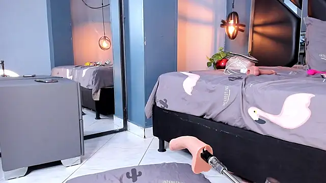 Melissa 23  online show from 12, 11, 2025