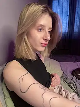 amorearte m online show from 9, 3, 2025