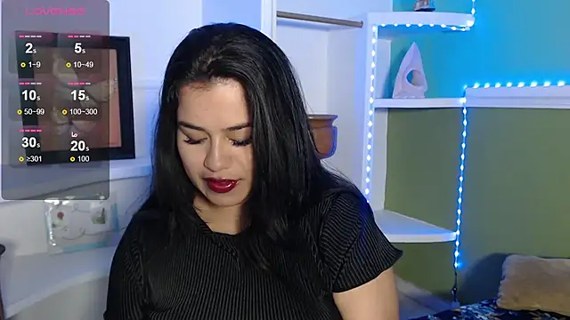 Snapshot of SamanthaSmiithh chatting on 15, 10, 2025 SamanthaSmiithh online show from 15, 10, 2025
