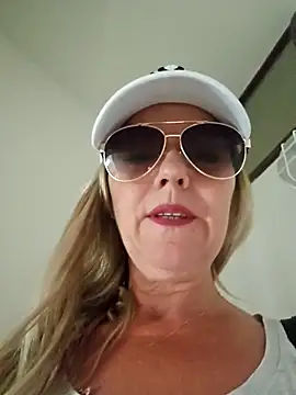 Melody73 online show from 24, 10, 2025