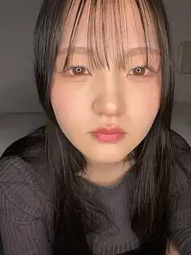 Snapshot of MinaKubo chatting on 4, 4, 2026 MinaKubo online show from 4, 4, 2026