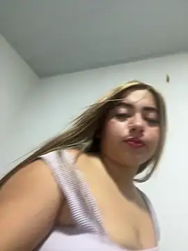 lunaxxx 69 online show from 13, 3, 2026