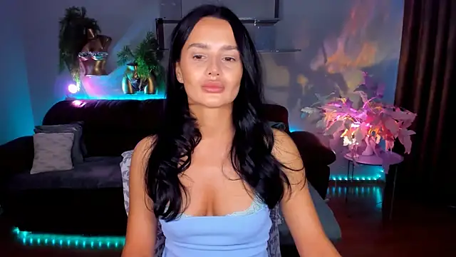 Snapshot of DanaSincere chatting on 7, 2, 2026 DanaSincere online show from 7, 2, 2026