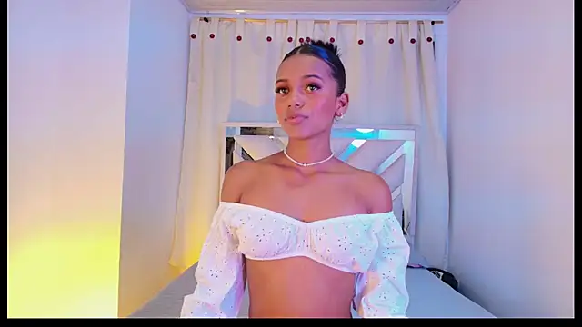 Lia Taylor1 online show from 13, 3, 2026