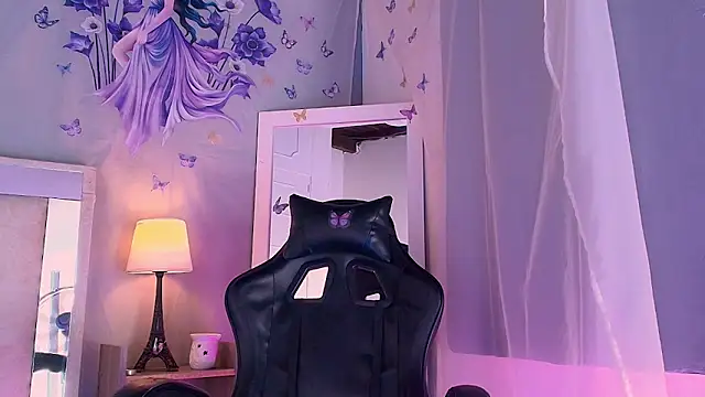 Emily Castillo 1 online show from 9, 3, 2026