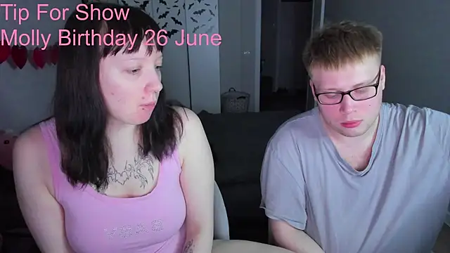 Snapshot of JayMollyy chatting on 28, 5, 2026 JayMollyy online show from 28, 5, 2026
