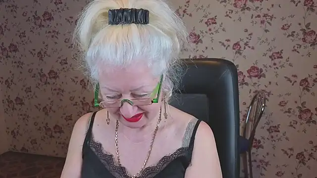 Maya Mayflower online show from 17, 1, 2026