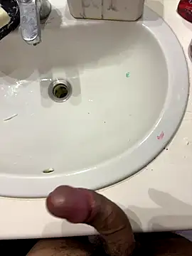 Snapshot of Runstat chatting on 26, 11, 2025 Runstat online show from 26, 11, 2025