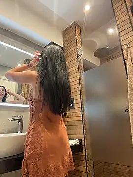 Snapshot of Vanessao1 chatting on 11, 11, 2025 Vanessao1 online show from 11, 11, 2025