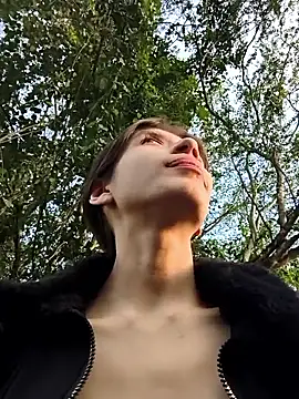 KratosAfroditacs online show from 9, 4, 2026