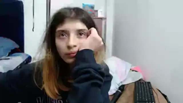 KratosAfroditacs online show from 19, 4, 2026