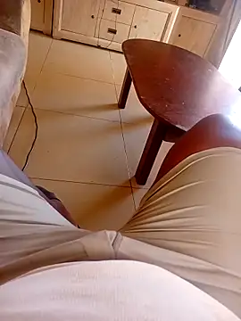 Snapshot of Latte1204 chatting on 19, 3, 2025 Latte1204 online show from 19, 3, 2025