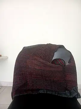 Snapshot of Latte1204 chatting on 2, 10, 2025 Latte1204 online show from 2, 10, 2025