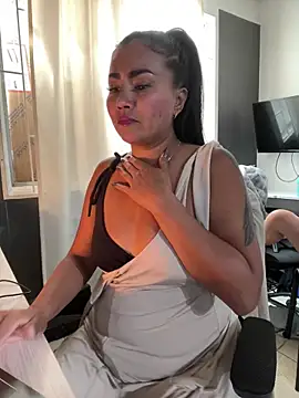 Ariana Rodriguez online show from 5, 1, 2026