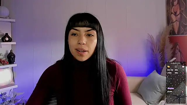 Snapshot of Saraa_Desiree chatting on 12, 9, 2025 Saraa Desiree online show from 12, 9, 2025