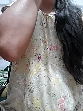 sexy-trisha1 online show from 12, 5, 2026