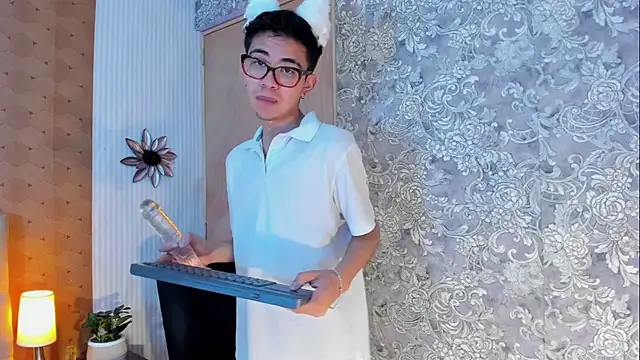 Snapshot of dads_rider chatting on 20, 3, 2025 dads rider online show from 20, 3, 2025