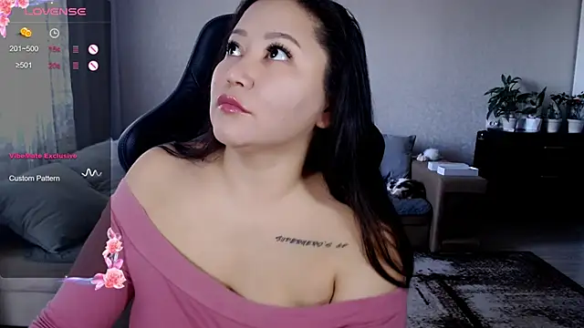 Snapshot of LisaAsianFlower chatting on 19, 9, 2025 LisaAsianFlower online show from 19, 9, 2025